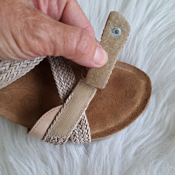 Taos tan leather sandals - Picture 8 of 15
